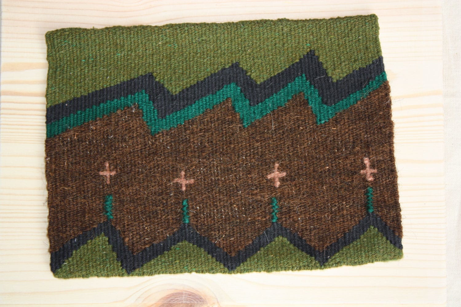 signs_tapestries_02_web